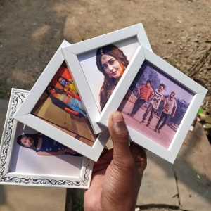 Customized Square Photo Frames – Set of 5